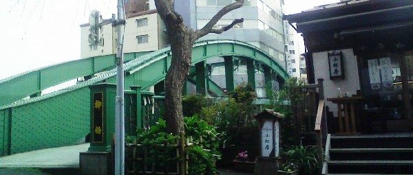 ������ЃC�[�X�g�E�C���h